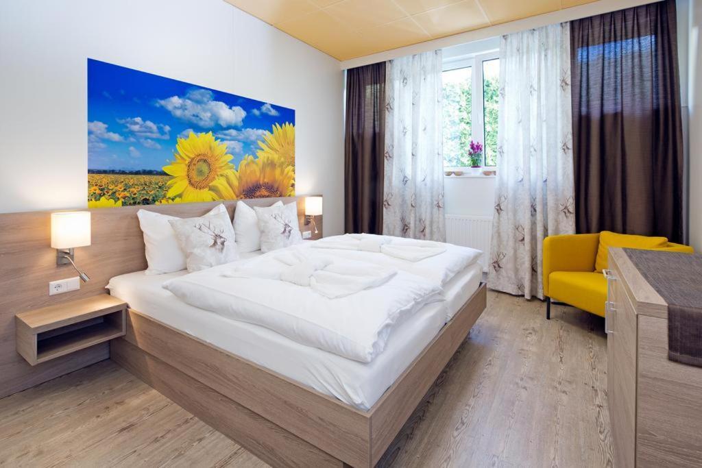 Cafe Lounge Traisen Bed and Breakfast Εξωτερικό φωτογραφία